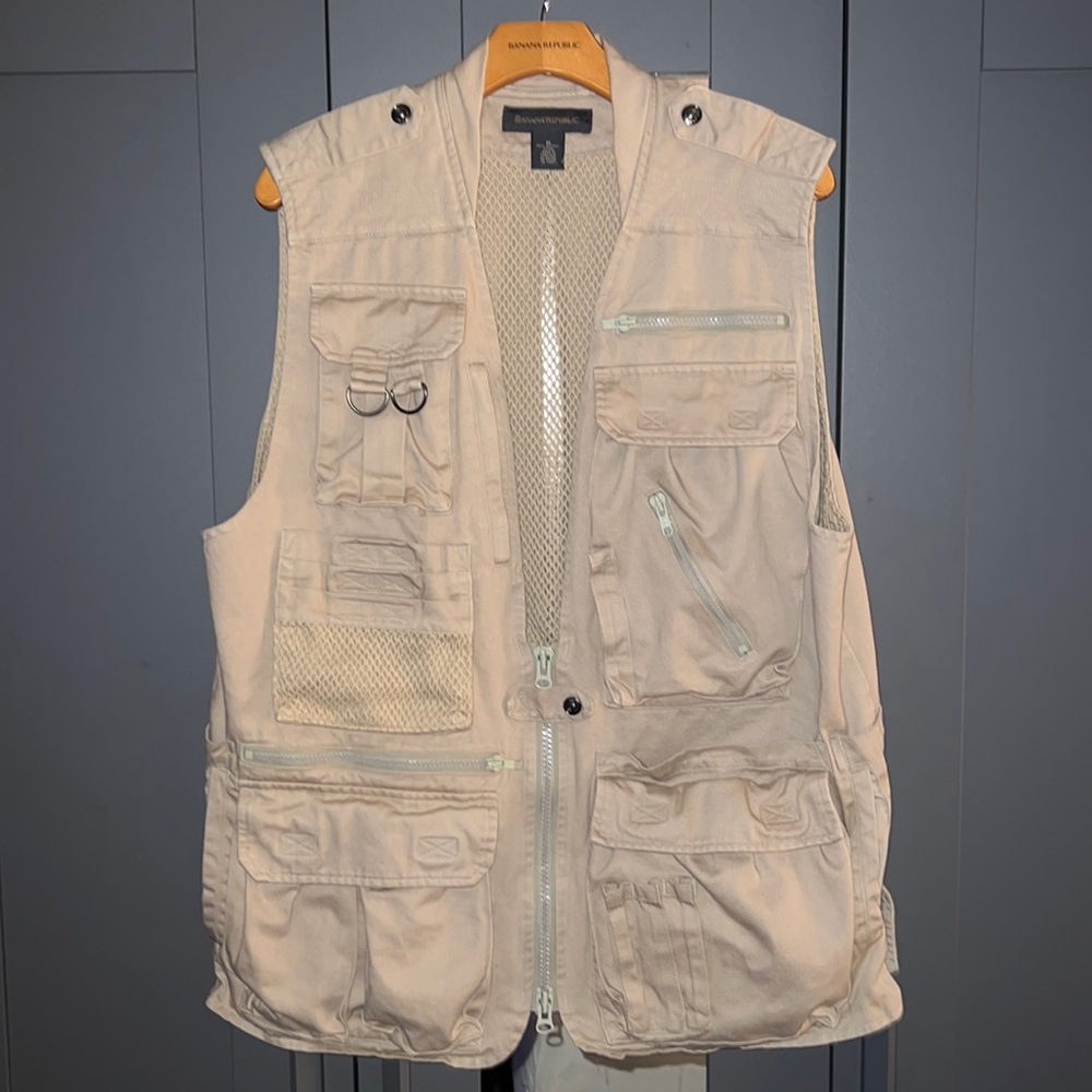 Mens Banana Republic Utility Vest. Size Medium